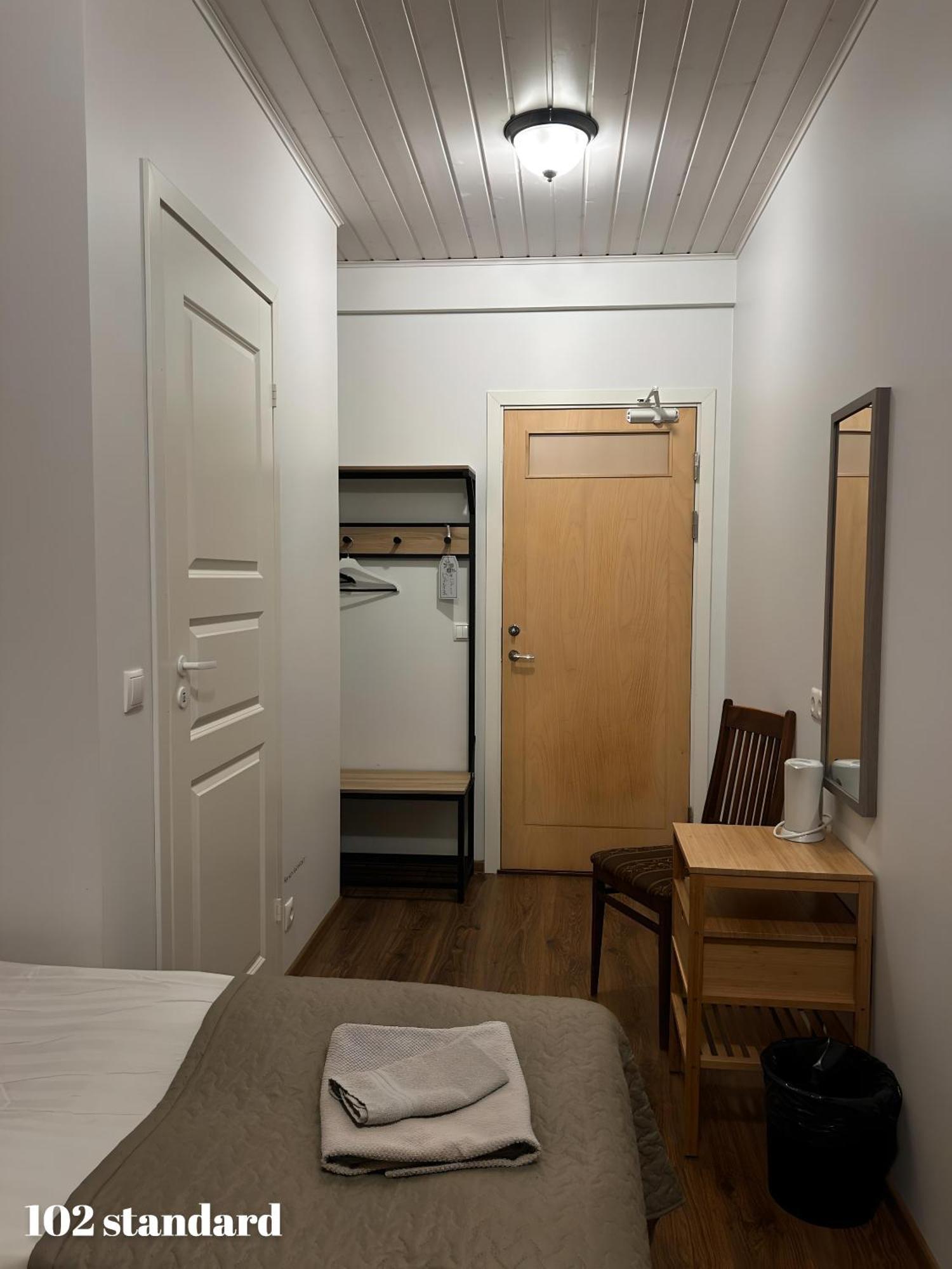 Guesthouse Carl Schmidt Poltsamaa Exterior photo