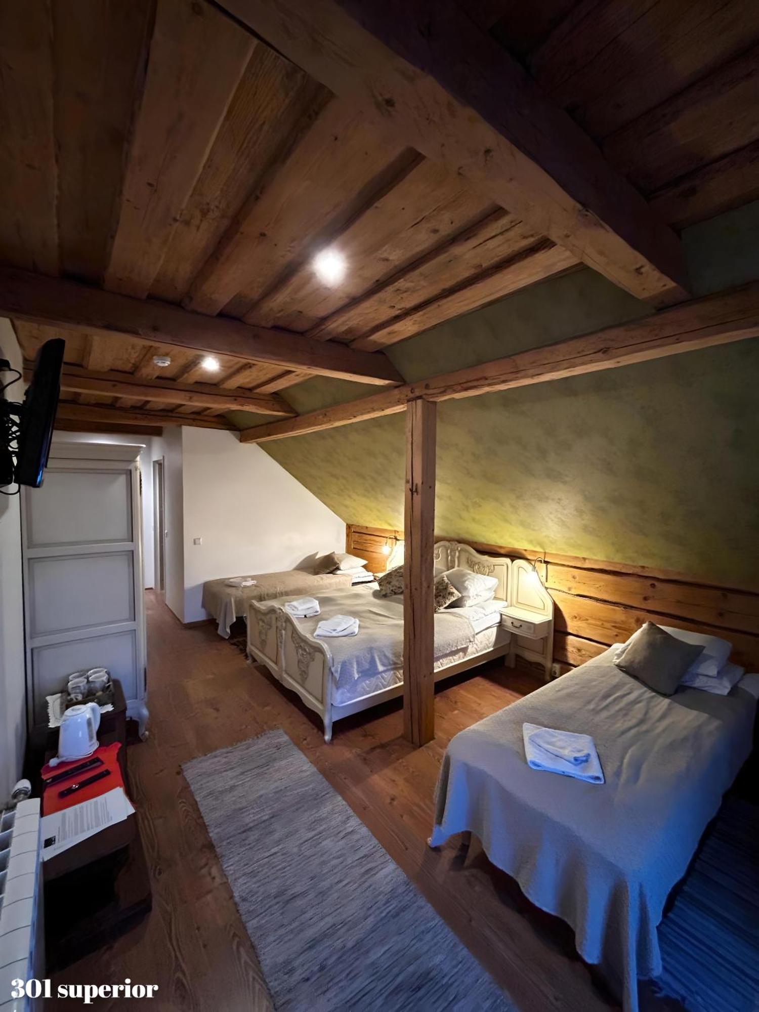 Guesthouse Carl Schmidt Poltsamaa Exterior photo